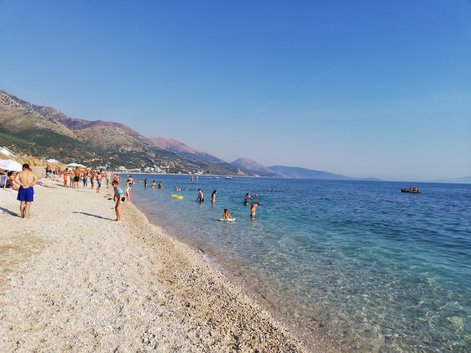 Fotografija Plaža Borsh z visok stopnjo čistoče