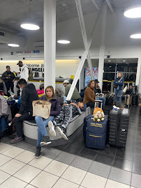 Dollar Car Rental - Burbank Bob Hope Airport - Photo 9 - Car repair in Burbank, CA, Los Angeles