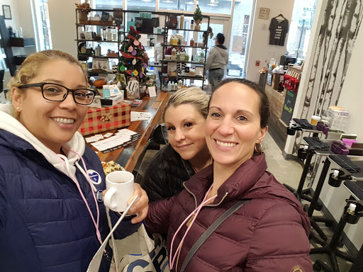 Beauty Salon «ReVive! Hair Salon», reviews and photos, 3900 Hamilton Blvd #3, Allentown, PA 18103, USA