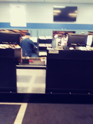 Used Auto Parts Store «US Auto Supply», reviews and photos, 2346 W Warren Ave, Detroit, MI 48208, USA