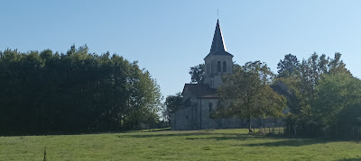 Eglise Saint Etienne de Pluviers à Piégut-Pluviers