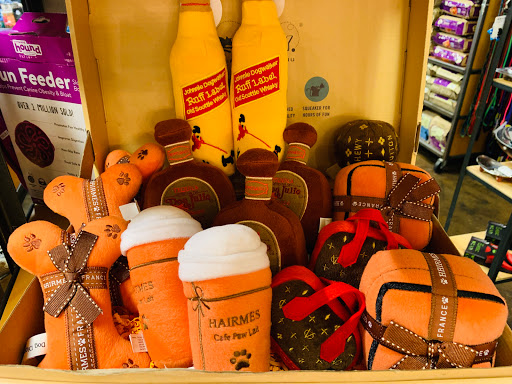 Pet Supply Store «Wag Pet Market LLC», reviews and photos, 2703 N Proctor St, Tacoma, WA 98407, USA