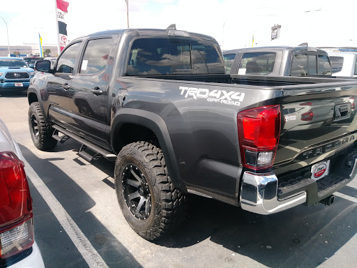Toyota Dealer «Toyota of Pharr», reviews and photos, 1625 W Expy 83, Pharr, TX 78577, USA