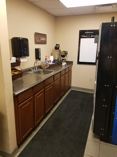 Ford Dealer «Greenway Ford», reviews and photos, 9001 E Colonial Dr, Orlando, FL 32817, USA