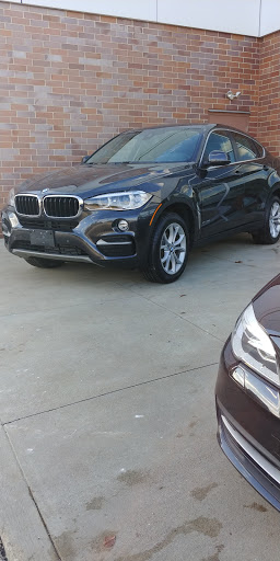 BMW Dealer «BMW Cleveland», reviews and photos, 6135 Kruse Dr, Solon, OH 44139, USA
