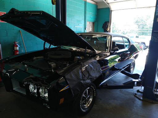 Auto Repair Shop «Pro Automotive and Motorcycle LLC», reviews and photos, 1264 New Haven Rd, Naugatuck, CT 06770, USA