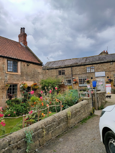 Lawns Farm Shop