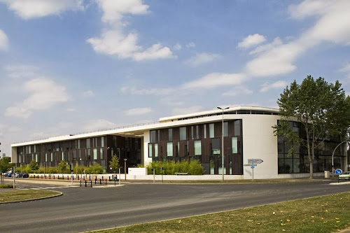 Centre social Maison Départementale de l'Habitat Évry-Courcouronnes
