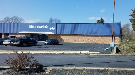Bowling Alley «Brunswick Zone Doverama Lanes», reviews and photos, 1600 S Governors Ave, Dover, DE 19904, USA