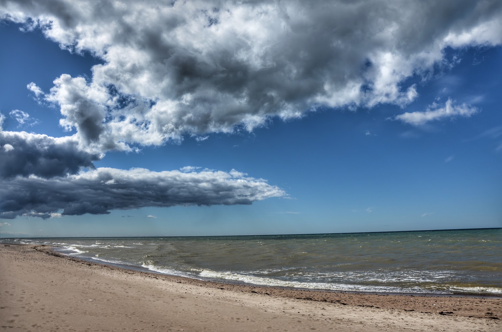 Foto de Palangos beach con recta y larga