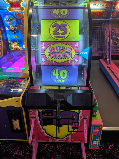 Bowling Alley «Merrimack Ten Pin Center», reviews and photos, 698 Daniel Webster Hwy, Merrimack, NH 03054, USA