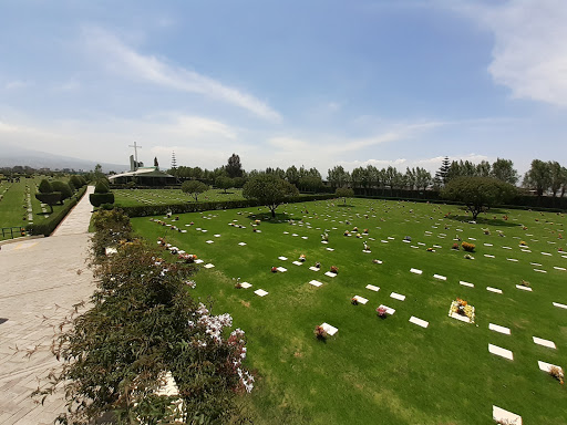 Campo Santo Jardín de Arequipa