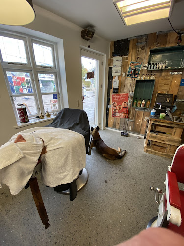 Anmeldelser af E's Barbershop i Sønderborg - Frisør