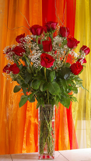 Florist «La Vie En Rose Flowers», reviews and photos, 1272 Solano Ave, Albany, CA 94706, USA
