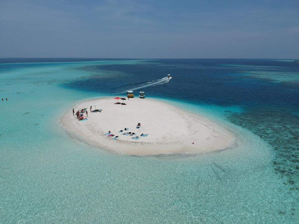 Foto av Sand Bank med vit sand yta