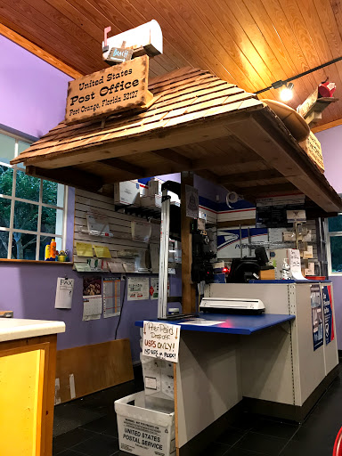 Ice Cream Shop «Neighbors Ice Cream Parlor», reviews and photos, 5980 Spruce Creek Rd, Port Orange, FL 32127, USA