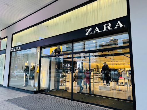 Stores to buy women's beige vests Warsaw