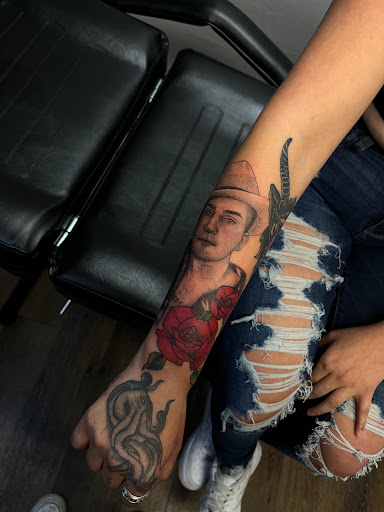 Explore manchester united tattoo ideas, creative tattoo ideas in Idaho Falls, available at Sinner Tattoo Studio