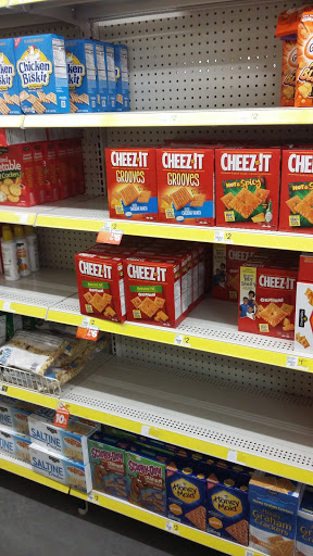 Discount Store «Dollar General», reviews and photos, 36 Winter Place Lane, Newland, NC 28657, USA