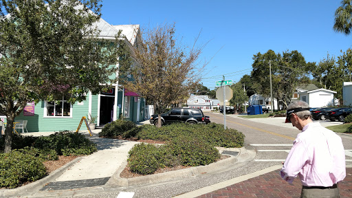 Wedding Chapel «White Chapel & Harbor Hall», reviews and photos, 1190 Georgia Ave, Palm Harbor, FL 34683, USA