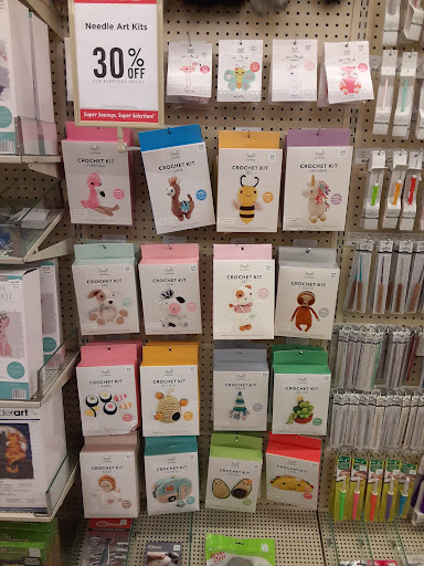 Craft Store «Hobby Lobby», reviews and photos, 1146 Hickory Point Mall, Forsyth, IL 62535, USA