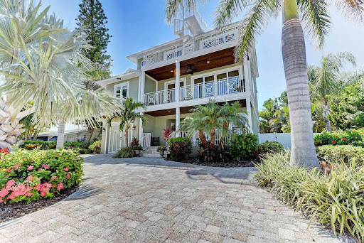 Vacation Home Rental Agency «Island Real Estate of Anna Maria Island, Inc», reviews and photos, 6101 Marina Dr, Holmes Beach, FL 34217, USA