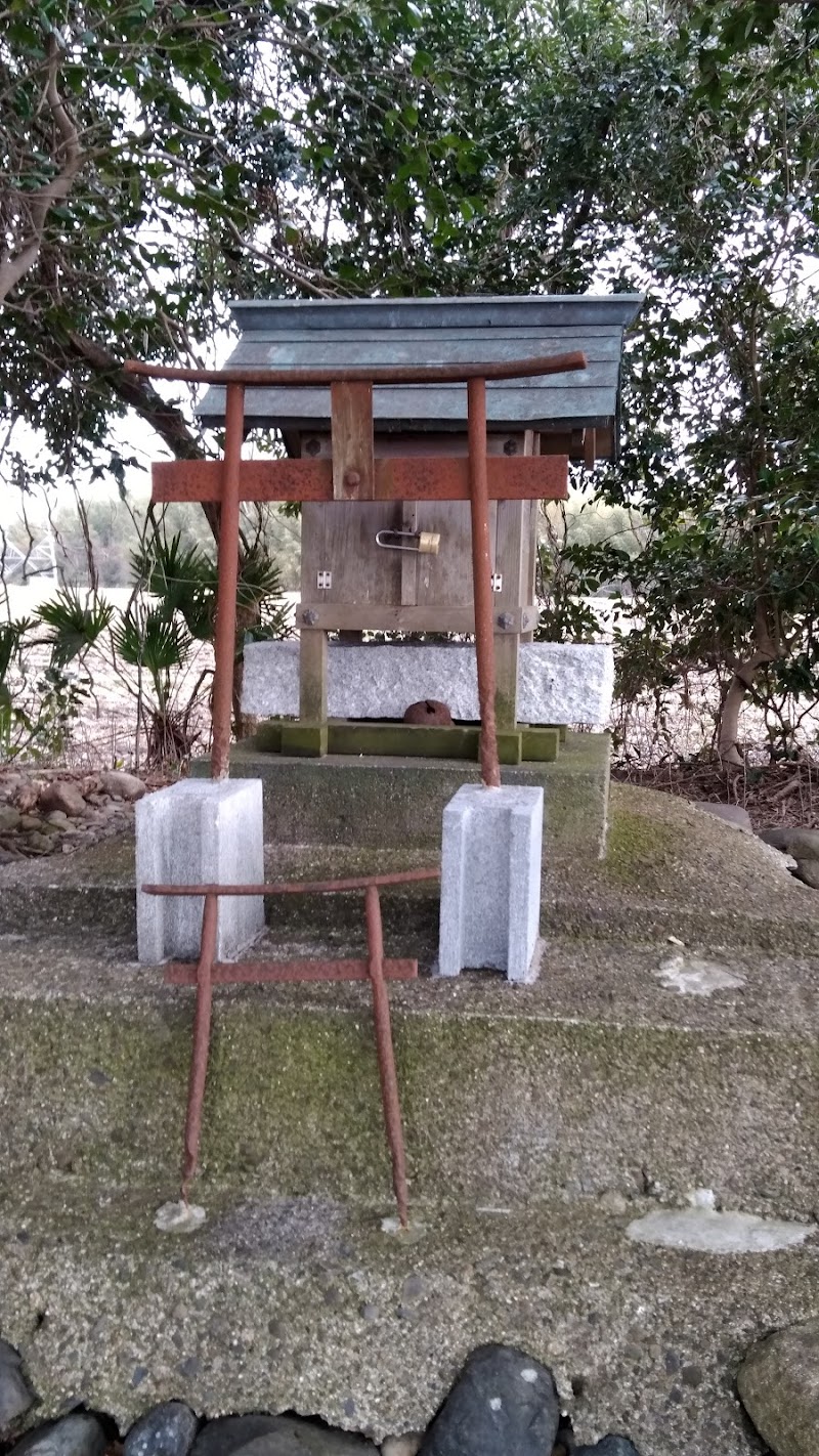 神社