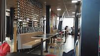Atmosphère du Restauration rapide McDonald's à Saint-Jean-de-la-Ruelle - n°9