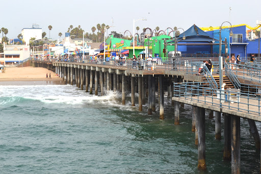 Santa Monica Pier Fishing Platform
