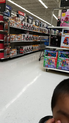 Department Store «Walmart Supercenter», reviews and photos, 2751 Beaver Run Blvd, Surfside Beach, SC 29575, USA