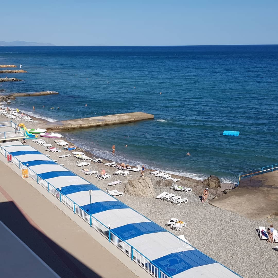 Semydvir'ya beach'in fotoğrafı çok temiz temizlik seviyesi ile
