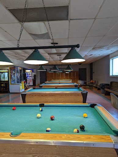 Bowling Alley «Savannah Bowling Center», reviews and photos, 320 Malcomb St, Savannah, TN 38372, USA