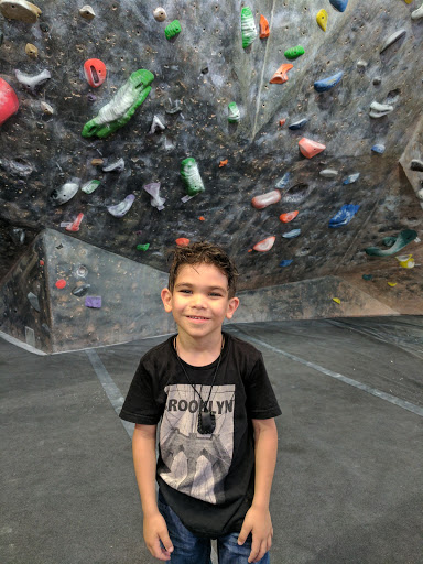 Gym «Hangar 18 Indoor Climbing Gym - Upland», reviews and photos, 256 E Stowell St, Upland, CA 91786, USA