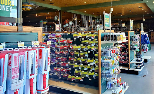 Sporting Goods Store «Bass Pro Shops», reviews and photos, 10000 Bass Pro Blvd, Rossford, OH 43460, USA