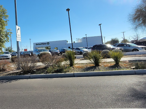 Used Car Dealer «DriveTime Used Cars», reviews and photos, 2301 N Oracle Rd, Tucson, AZ 85705, USA