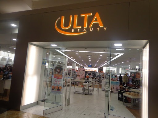 Shopping Mall «Connecticut Post Mall», reviews and photos, 1201 Boston Post Rd, Milford, CT 06460, USA