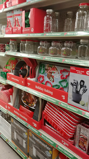 Discount Store «Dollar General», reviews and photos, 3 Maggiacomo Ln, Pleasant Valley, NY 12569, USA