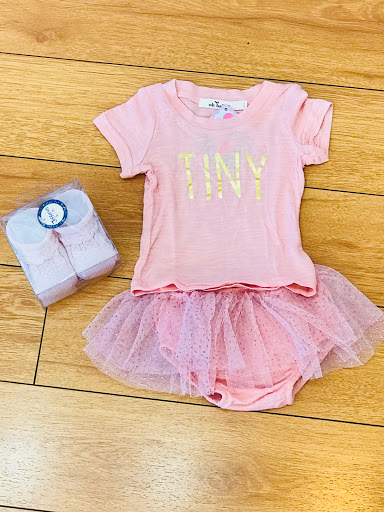 Baby Store «Bellies Babies & Bosoms», reviews and photos, 2430 Honolulu Ave, Montrose, CA 91020, USA
