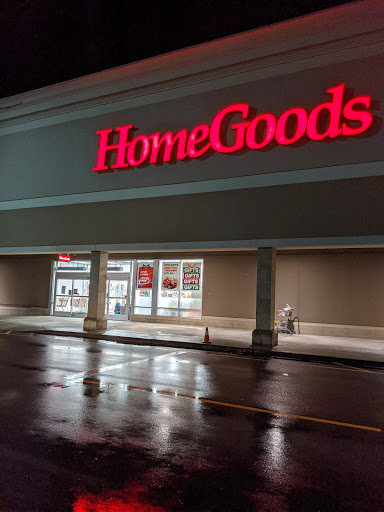 Department Store «HomeGoods», reviews and photos, 67 Newtown Rd, Danbury, CT 06810, USA