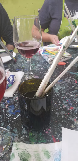 Party Planner «Bottle & Bottega La Grange», reviews and photos, 1 W Harris Ave, La Grange, IL 60525, USA