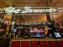 Atmosphère du Restaurant Chez Jeannette à Paris - n°1