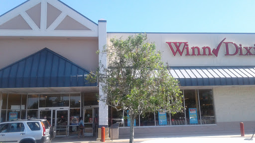 Supermarket «Winn-Dixie», reviews and photos, 2950 9th St SW #100, Vero Beach, FL 32968, USA