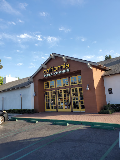 California Pizza Kitchen at Alton Square image