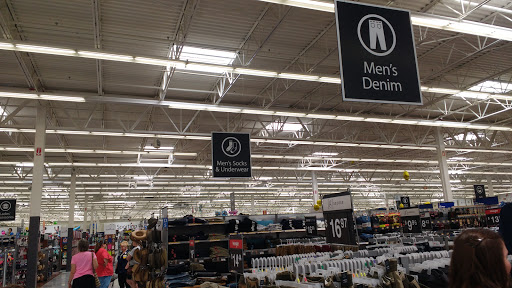 Department Store «Walmart Supercenter», reviews and photos, 201 Edwards Blvd, Lake Geneva, WI 53147, USA