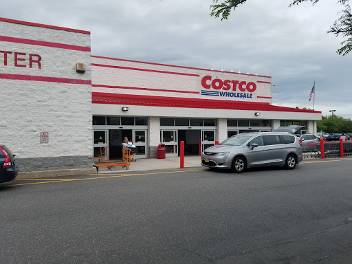 Warehouse store «Costco Wholesale», reviews and photos, 125 Beacon Dr, Holbrook, NY 11741, USA