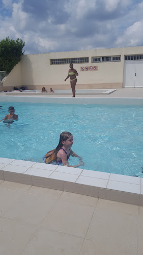 Piscine Lou Castellas à Marguerittes