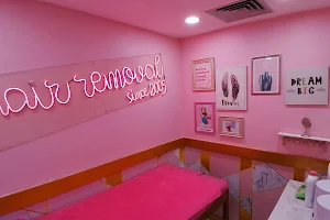 Pink Parlour Plaza Indonesia image