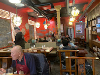 Atmosphère du Restaurant asiatique 小龙人火锅 Fondue dragon à Paris - n°12