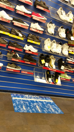 Sporting Goods Store «Big 5 Sporting Goods», reviews and photos, 2259 N Fremont St, Monterey, CA 93940, USA