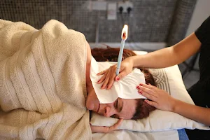 S&T Sport Massage Leicester Clinic -Thai Massage/ Deep tissue Massage/ Physio Techniques Massage image